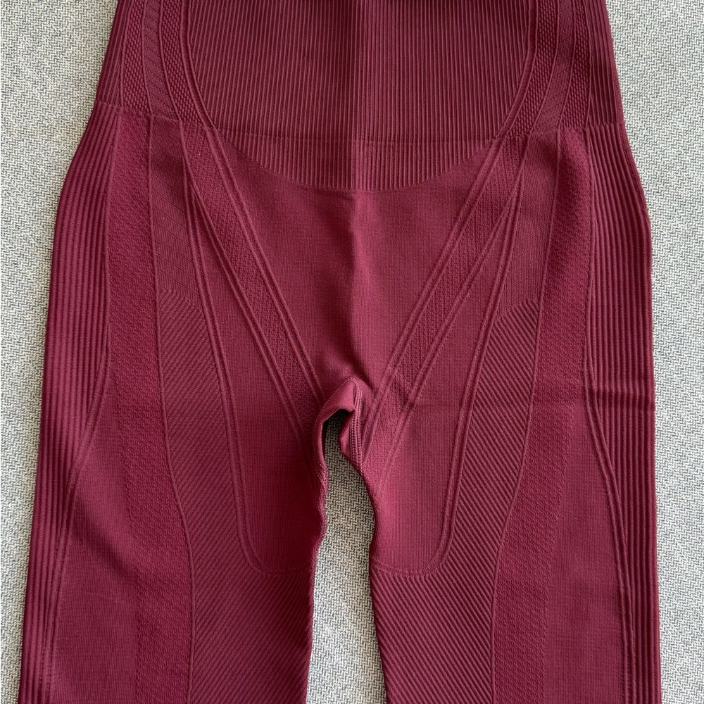 Burgundy Textured shorts
